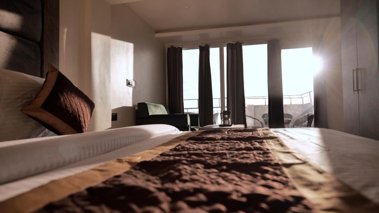 Hotel Brite Star Mussoorie Exteriör bild